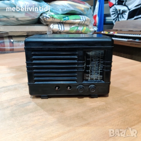 Лампов ретро радиоприемник Wega 642 GW
