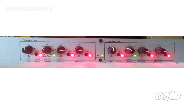 Професионален Кросоувър DBX 223S, снимка 4 - Ресийвъри, усилватели, смесителни пултове - 54906192