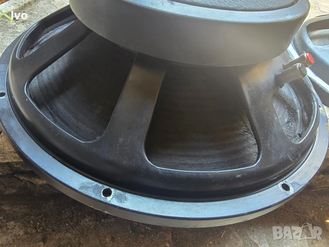 говорители 15 инча JBL , снимка 2 - Тонколони - 55113767