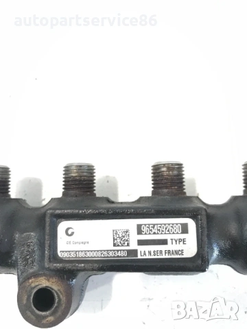 Горивна рейка за Citroën C3 Picasso 1.6 HDi (2011) 9654592680, снимка 3 - Части - 54503565