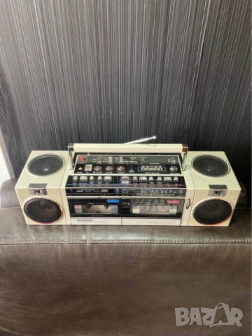 SANYO M-W24K VINTAGE RETRO BOOMBOX радио касетофон, снимка 7 - Радиокасетофони, транзистори - 54451445