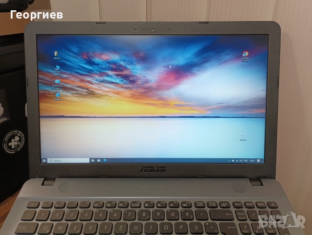 Лаптоп Asus F541S / 15.6", снимка 3 - Лаптопи за дома - 54625115