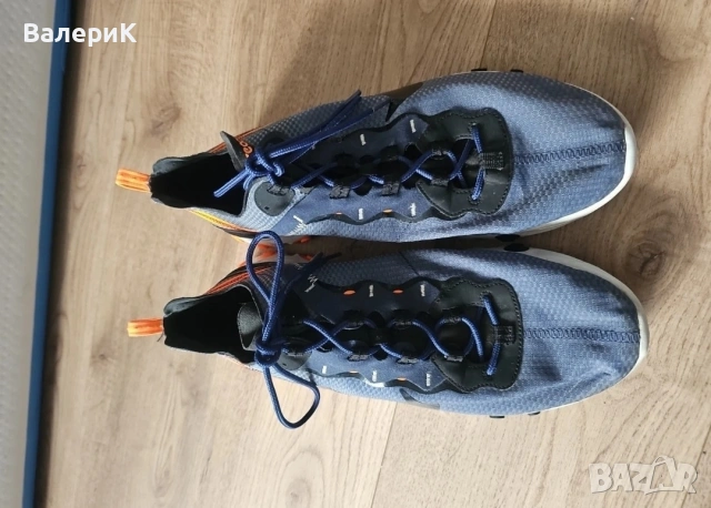 Маратонки Nike React Element 55 SE, снимка 3 - Маратонки - 54490423