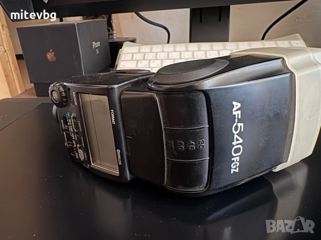 Светкавица Pentax AF 540