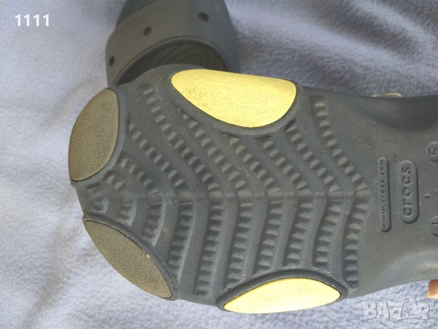 Crocs J5-номер 37/38., снимка 12 - Детски сандали и чехли - 54981442