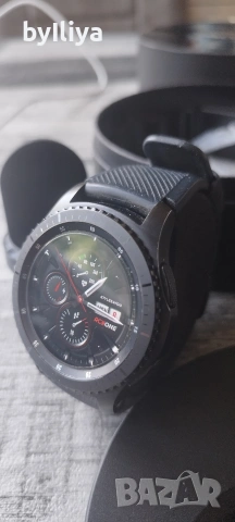 Смарт часовник Samsung Gear S3 Frontier ! Отлично състояние ! Пълен комплект !