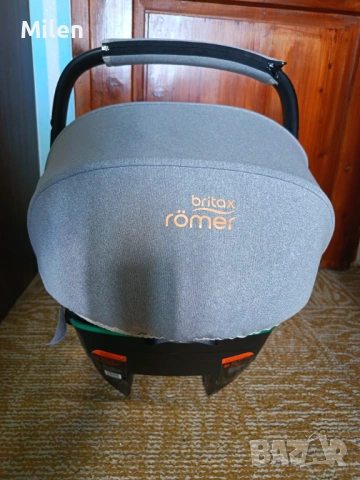 Britax Römer Baby-Safe 3 i-Size столче/кошница 0-13 кг, снимка 3 - Столчета за кола и колело - 54630673