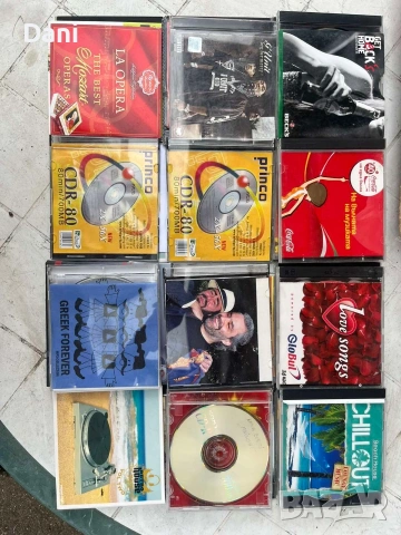 продавам дискове с музика , снимка 8 - CD дискове - 54661227
