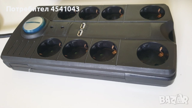 Разклонител с 8-контакта,USB и защита от пренапрежение  3500W  Powerfix GPBKSU08 Почти като нов, снимка 2 - UPS захранвания - 54428581