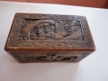 Старинно дървено сандъче ковчеже кутия дърворезба , снимка 2
