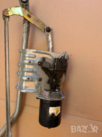 Механизъм с моторче чистачки Renault Scenic II 2004-2009 , ОЕМ 53565202, снимка 2 - Части - 54195935