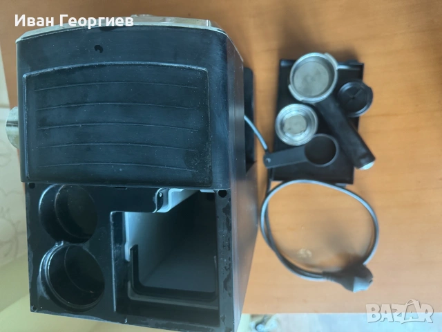 Кафемашина за еспресо SAECO HD8323, снимка 2 - Кафемашини - 54961723