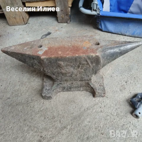Наковалня около 50-60кг