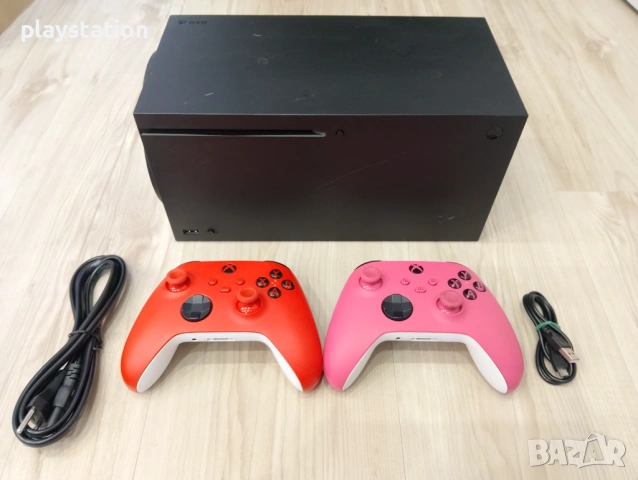 Xbox Series X 1TB + 2 джойстика + Игри (GTA 5, Minecraft, Call of Duty)