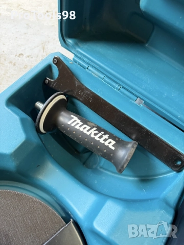 Makita DGA900 230mm, снимка 4 - Ъглошлайфи - 55427575