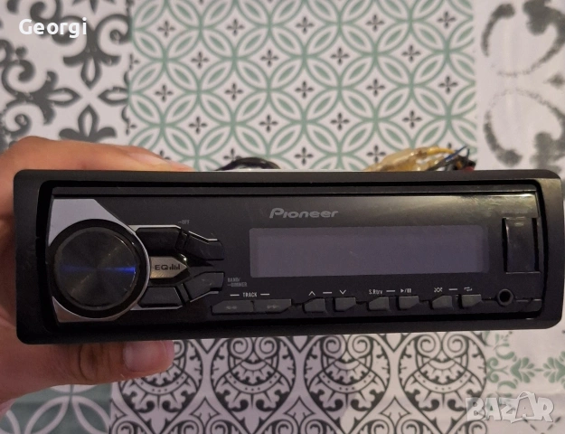 Авто радио Pioneer MVH-181UB