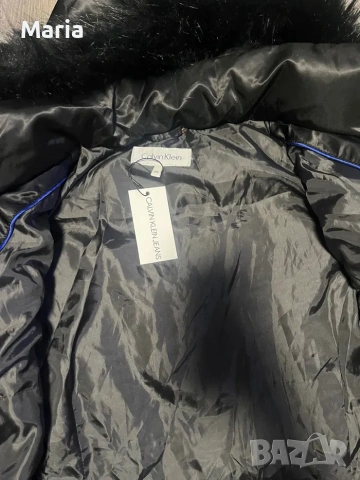 Дълго дамско зимно яке Calvin Klein с качулка и пух, снимка 4 - Якета - 54545938
