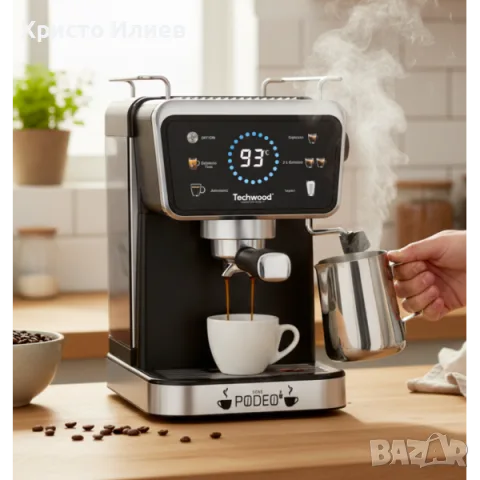Кафемашина за еспресо с ръкохватка Techwood за мляно кафе и капсули с тъч