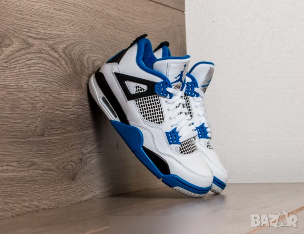 оригинални Air Jordan 4 Retro Mid Motorsports номер 45 , снимка 5 - Маратонки - 54497033