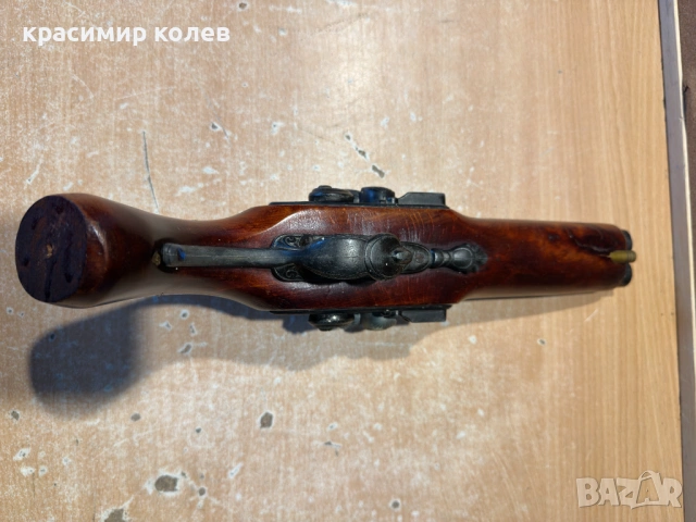 реплика на кремъклен пистолет "Perass Montlucon 1792", снимка 9 - Антикварни и старинни предмети - 54274835