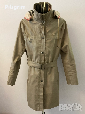 Дамски тренчкот „Burberry“, произведен в Лондон., снимка 3 - Якета - 55248139
