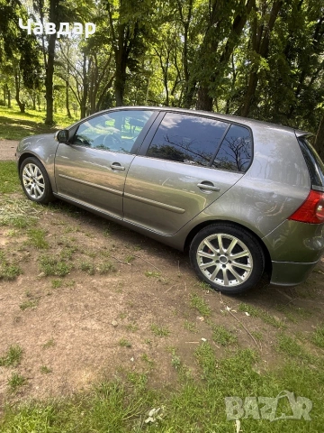 Продавам Vw golf 5 1.9 105 , снимка 7 - Автомобили и джипове - 54701949