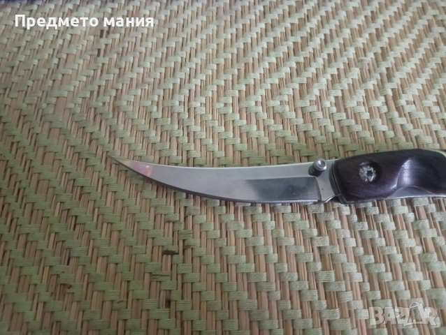 Елегантен сгъваем нож с извито острие и ергономична дръжка, снимка 3 - Ножове - 54176959
