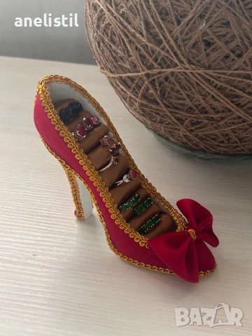 Ръчно изработена поставка за бижута – елегантна обувка на ток , снимка 4 - Други - 54168767