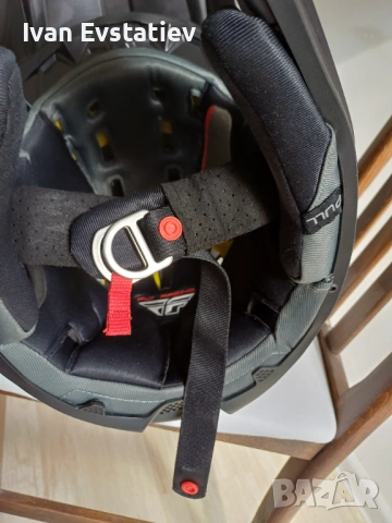 Мотокрос МБ каска Fly racing , снимка 5 - Спортна екипировка - 54158602