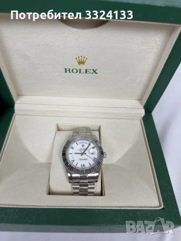 Rolex Day-Date 40 mm President
Bracelet White Dial