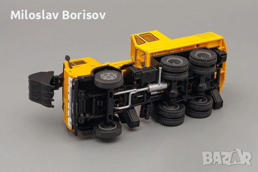 Kamaz/Камаз 5511 в мащаб 1:43 deagostini, снимка 4 - Колекции - 54443494