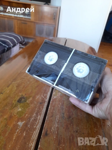 Стари видеокасети Sony Betamax LS250, снимка 4 - Други ценни предмети - 54917103