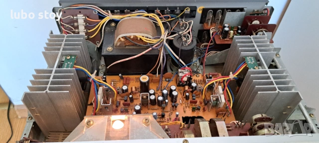 AKAI AM 2600, снимка 9 - Ресийвъри, усилватели, смесителни пултове - 54902175