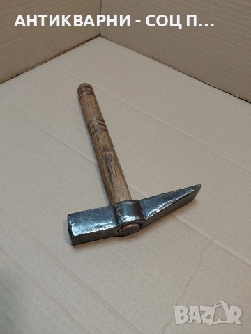 Соц Стар Каменоделски Чук С Дръжка От Дрян 0.950кг. НОМЕР 1650., снимка 3 - Антикварни и старинни предмети - 54237947