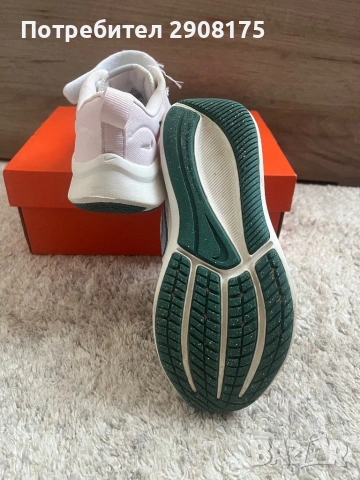 Оригинални Детки Маратонки Nike, снимка 3 - Маратонки - 54437287