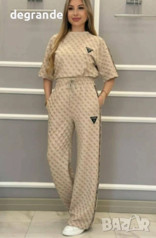 🎀Дамски Комплект Guess, снимка 2 - Комплекти - 54779387