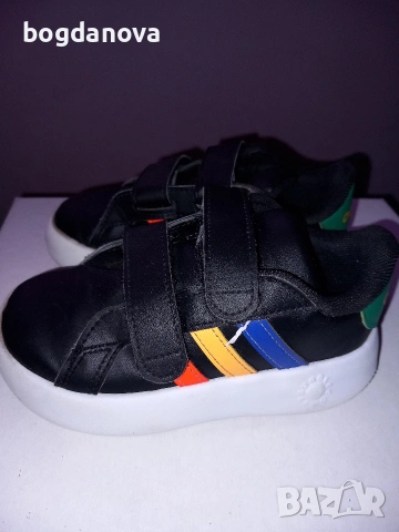 Детски оригинални маратонки Adidas
