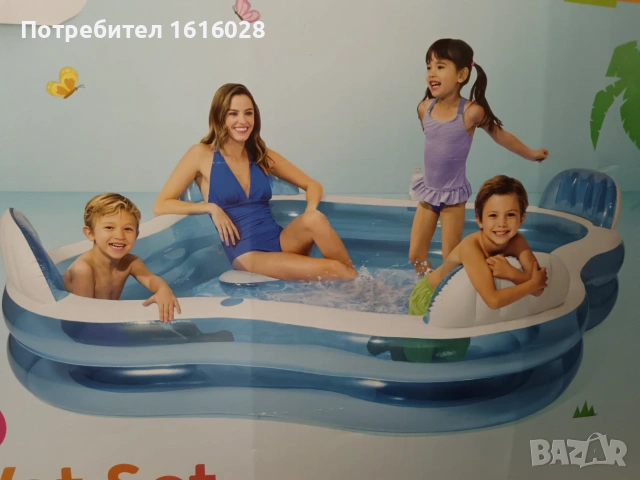 Надуваем басейн Intex - Swim Center™, Family Lounge, 229 x 229 x 66 см.Подложка за басейн., снимка 2 - Басейни и аксесоари - 55213750
