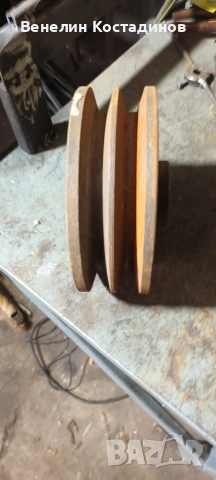 Чугунена ремъчна двуканална шайба, за ремък 17