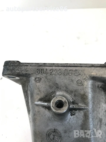 Конзола (стойка) на двигателя за Mercedes C-Class W202 2.5 TD (1998) 6042230004
