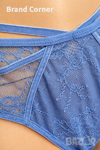 Hunkemöller дамски бикини L – синя дантела с ефектни ленти, снимка 3 - Бельо - 54548871
