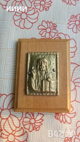 Бронзова икона за стена