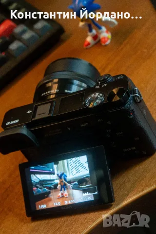 Sony A6000 + Sony E PZ 16-50mm f/3.5-5.6 OSS, снимка 2 - Фотоапарати - 55606698