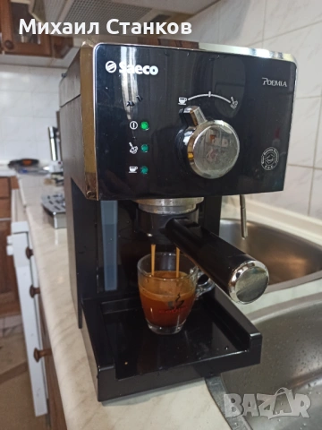 Кафе машина Саеко Поемия, снимка 4 - Кафемашини - 54109237