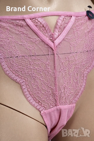 Hunkemöller комплект бельо с розова дантела – сутиен 90F и бикини XL, снимка 3 - Бельо - 54517778