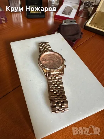Продавам Дамски позлатен Michael kors в перфектно състояние, цена-69€, снимка 3 - Дамски - 55618084