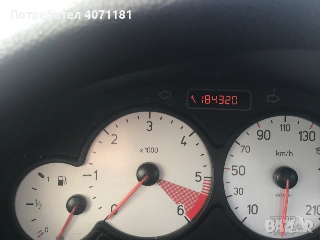 Употребяван автомобил, снимка 8 - Автомобили и джипове - 54608684
