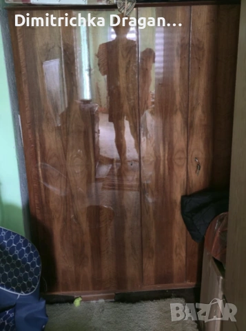 Стар запазен гардероб 