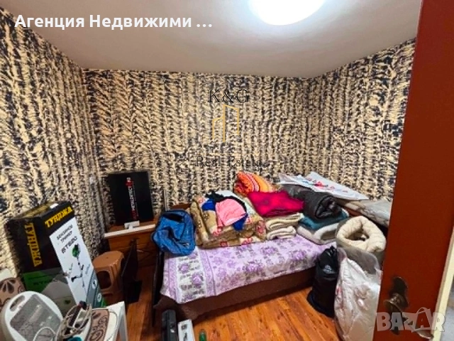 Двуетажна вила в м-та " Арменски лозя " , снимка 5 - Вили - 55175337