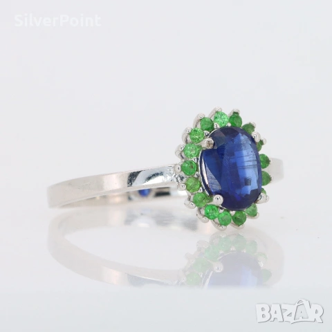 Сребърен пръстен със Сапфир Royal Blue и Цаворити със сертификат , снимка 2 - Пръстени - 54657630